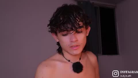 Angelo I work from home this is my room  online show from June 2026 01:08:01 AM