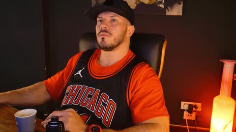 Snapshot of angeloeric chatting on November 2025 12:16:02 PM BlackWolf online show from November 2025 12:16:02 PM