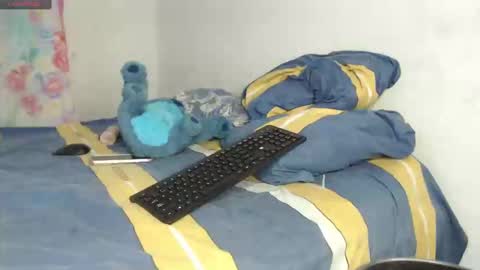 Angel online show from February 2025 11:19:02 PM