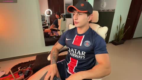 Snapshot of angeloferro1 chatting on January 2025 02:49:02 AM Angelo Ferro online show from January 2025 02:49:02 AM