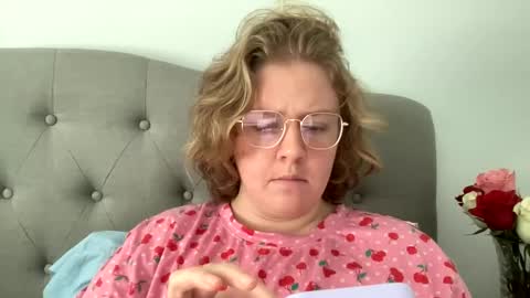 Snapshot of angeloflight273360 chatting on February 2025 08:00:01 PM Angel of Light online show from February 2025 08:00:01 PM