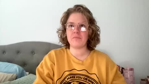 Snapshot of angeloflight273360 chatting on February 2025 03:54:01 PM Angel of Light online show from February 2025 03:54:01 PM