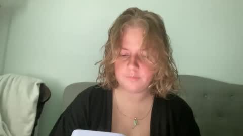 Snapshot of angeloflight273360 chatting on October 2025 01:15:02 PM Angel of Light online show from October 2025 01:15:02 PM