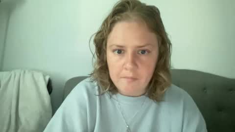 Snapshot of angeloflight273360 chatting on November 2025 01:11:01 PM Angel of Light online show from November 2025 01:11:01 PM