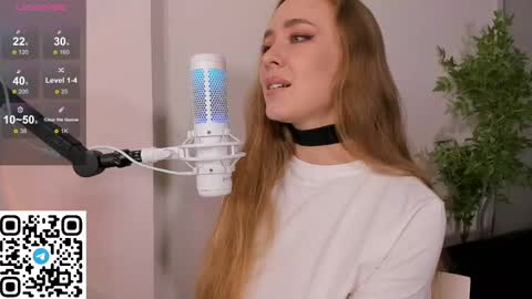 Snapshot of angelpaull chatting on March 2025 11:16:02 PM Angel online show from March 2025 11:16:02 PM