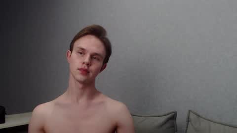 Angel online show from January 2025 09:40:01 PM