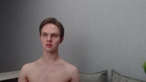 Angel online show from February 2025 03:20:01 PM