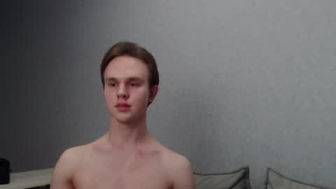 Angel online show from February 2025 09:24:02 PM