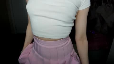 Yana online show from November 2025 11:14:02 PM