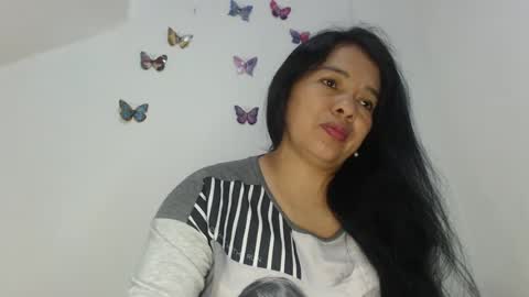 Snapshot of angelsexylatina chatting on July 2026 12:31:02 AM rebeca online show from July 2026 12:31:02 AM