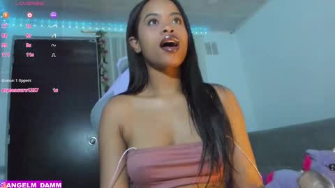 Snapshot of angelsmia_ chatting on March 2025 03:50:01 AM  MIA available content ask online show from March 2025 03:50:01 AM