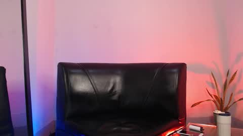 Angel Storm online show from October 2025 02:48:02 AM