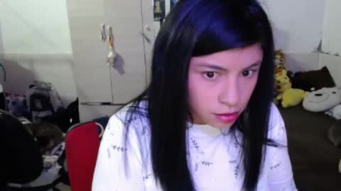 Snapshot of angelswhithe chatting on October 2025 06:52:02 PM angels online show from October 2025 06:52:02 PM