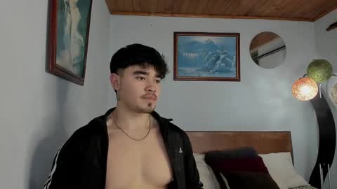 Snapshot of angelx_fox chatting on December 2024 02:22:02 PM Angel Fox online show from December 2024 02:22:02 PM