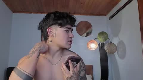 Snapshot of angelx_fox chatting on January 2025 02:52:01 PM Angel Fox online show from January 2025 02:52:01 PM