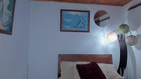 Snapshot of angelx_fox chatting on March 2025 02:52:01 AM Angel Fox online show from March 2025 02:52:01 AM