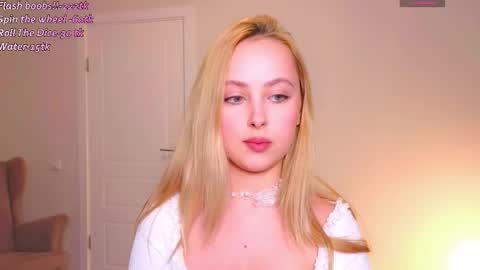  Im Chloe  i do FLASH BOOBS for new fan club online show from February 2026 08:07:02 PM