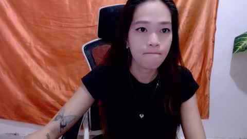 angelyn_slim online show from May 2026 09:56:02 PM