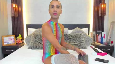 Snapshot of anghel_stone chatting on July 2026 03:00:02 AM Anghel Stone online show from July 2026 03:00:02 AM