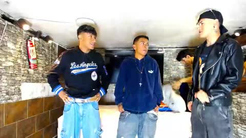 anghelytos online show from October 2025 09:14:01 PM