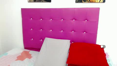 Snapshot of angie_arias chatting on February 2025 11:04:01 AM Angie online show from February 2025 11:04:01 AM