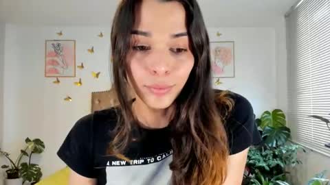 Anabella online show from April 2026 05:43:01 PM