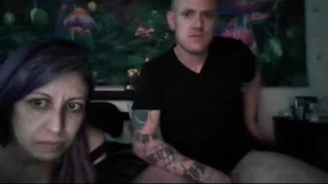 Snapshot of anglz017 chatting on February 2025 03:51:02 PM Anglz017 online show from February 2025 03:51:02 PM