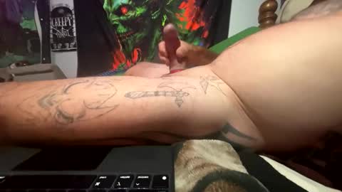 angusbone01 online show from March 2025 05:11:01 AM