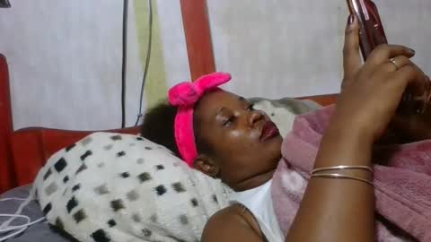 anicka9704 online show from April 2026 12:13:02 AM