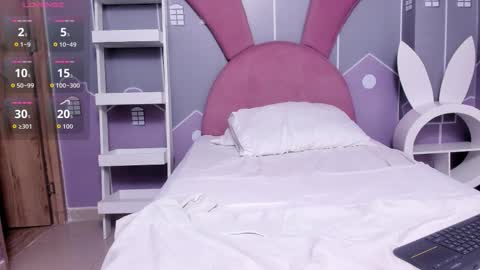 Anie online show from March 2026 02:17:02 AM