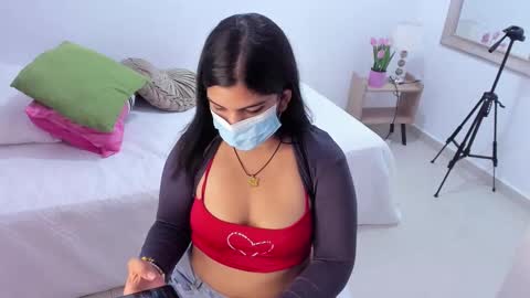 Anissa online show from March 2026 11:37:01 PM