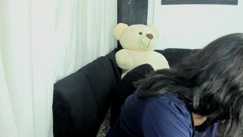 Anissa online show from April 2026 05:03:01 AM