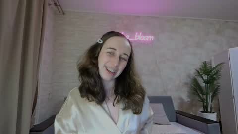 Snapshot of anikabloom chatting on February 2025 11:36:01 PM anikabloom online show from February 2025 11:36:01 PM