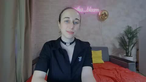 Snapshot of anikabloom chatting on February 2025 05:11:02 AM anikabloom online show from February 2025 05:11:02 AM