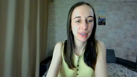 Snapshot of anikabloom chatting on May 2026 09:42:02 PM anikabloom online show from May 2026 09:42:02 PM