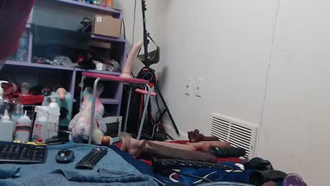 Snapshot of animergamergirl chatting on October 2025 02:52:01 AM Twitter at animegamergrl. No vids for sale on Chaturbate. online show from October 2025 02:52:01 AM