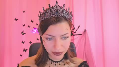 Anni online show from October 2025 06:14:02 AM