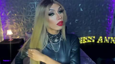 Snapshot of anitacruisze chatting on January 2025 06:44:01 PM Miss Ann online show from January 2025 06:44:01 PM