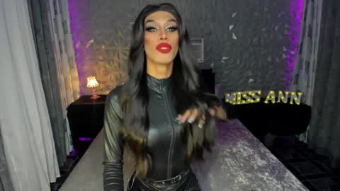 Snapshot of anitacruisze chatting on January 2025 07:15:01 AM Miss Ann online show from January 2025 07:15:01 AM