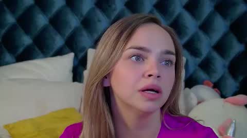 Snapshot of anitaventure chatting on September 2025 04:56:01 AM AnitaVenture online show from September 2025 04:56:01 AM