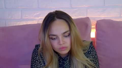 Snapshot of anitaventure chatting on September 2025 04:19:01 PM AnitaVenture online show from September 2025 04:19:01 PM