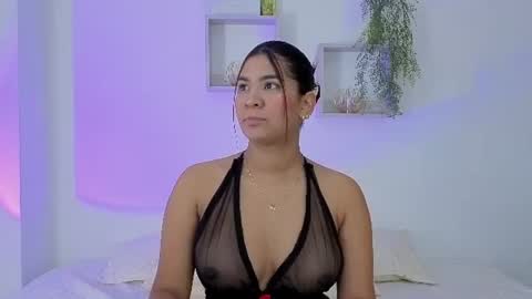 Snapshot of anittafoxx chatting on July 2026 10:40:02 PM anittafoxx online show from July 2026 10:40:02 PM