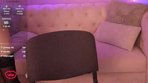 Snapshot of anittarays chatting on February 2025 06:01:02 PM anittarays online show from February 2025 06:01:02 PM