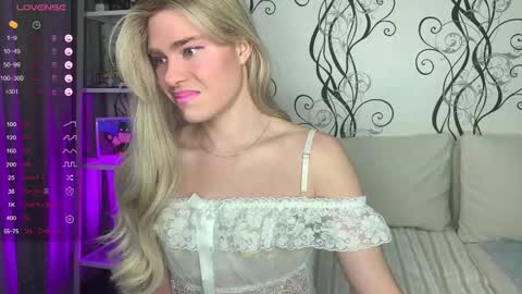 anjalin_sososok online show from March 2026 03:45:02 AM