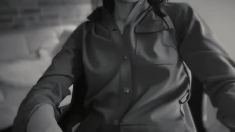 Anje online show from December 2025 04:14:02 PM