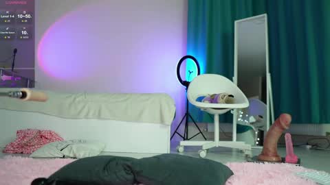 Anna online show from April 2026 12:28:01 AM