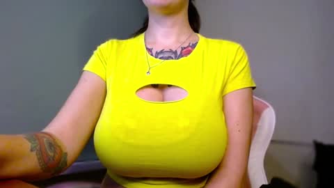 Ann online show from December 2024 08:47:02 PM