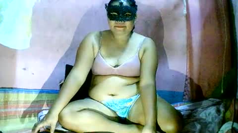 ann_rose2025 online show from December 2025 10:45:02 AM