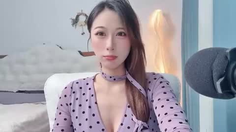Snapshot of anna188238 chatting on June 2026 04:48:01 AM anna188238 online show from June 2026 04:48:01 AM