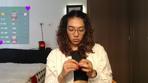 Anna online show from December 2024 03:22:01 PM